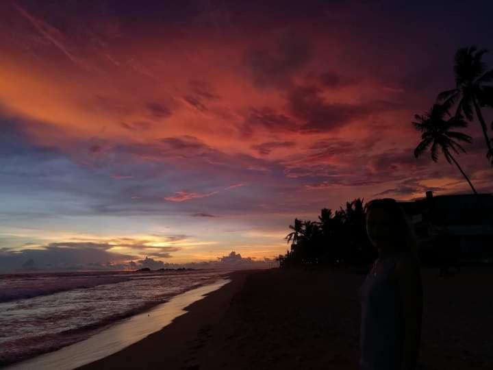 City Sunrise Hikkaduwa Exterior photo